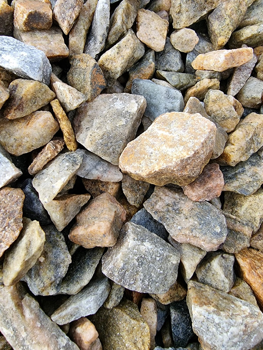 Donegal Sandstone Decorative Stone (Dumpy Bag) Surefire Wood ROI