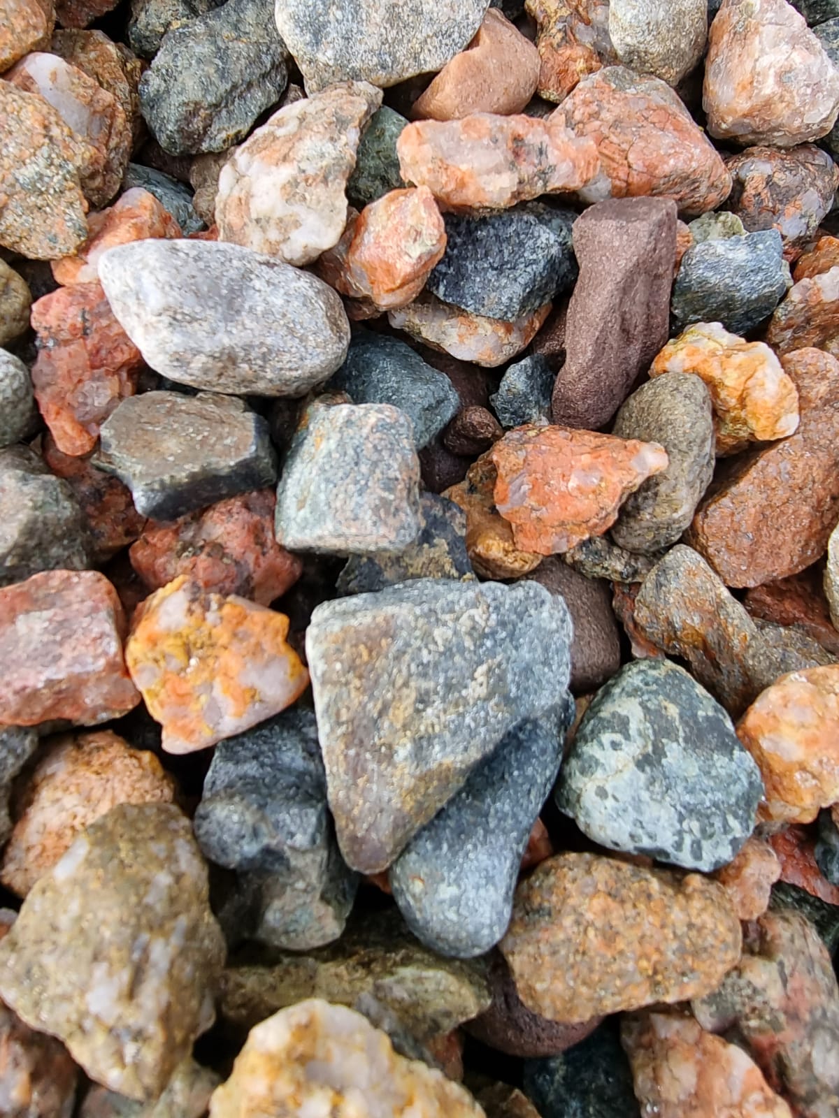 Sperrin Blend Decorative Stone (Dumpy Bag)