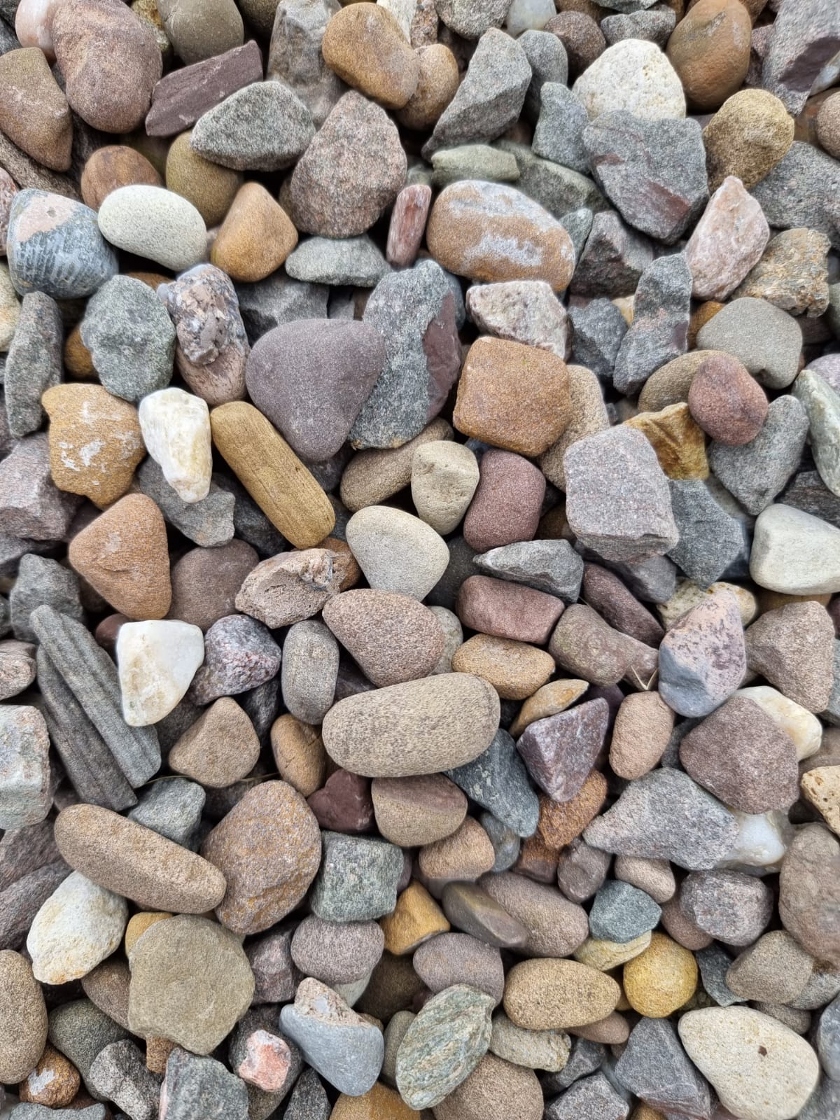 Fermanagh River Bed Pebbles Decorative Stone (Dumpy Bag)